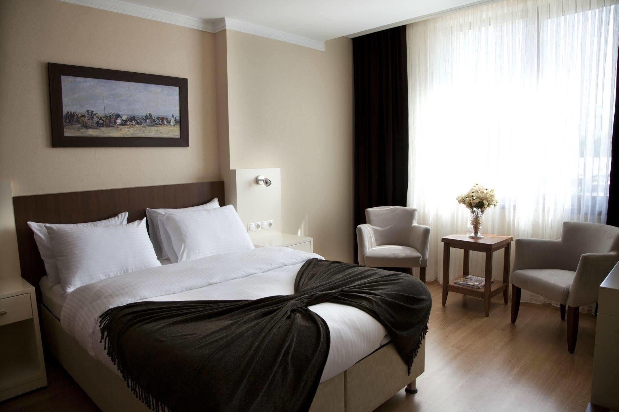 Gosterisli Otel Duzce Esterno foto