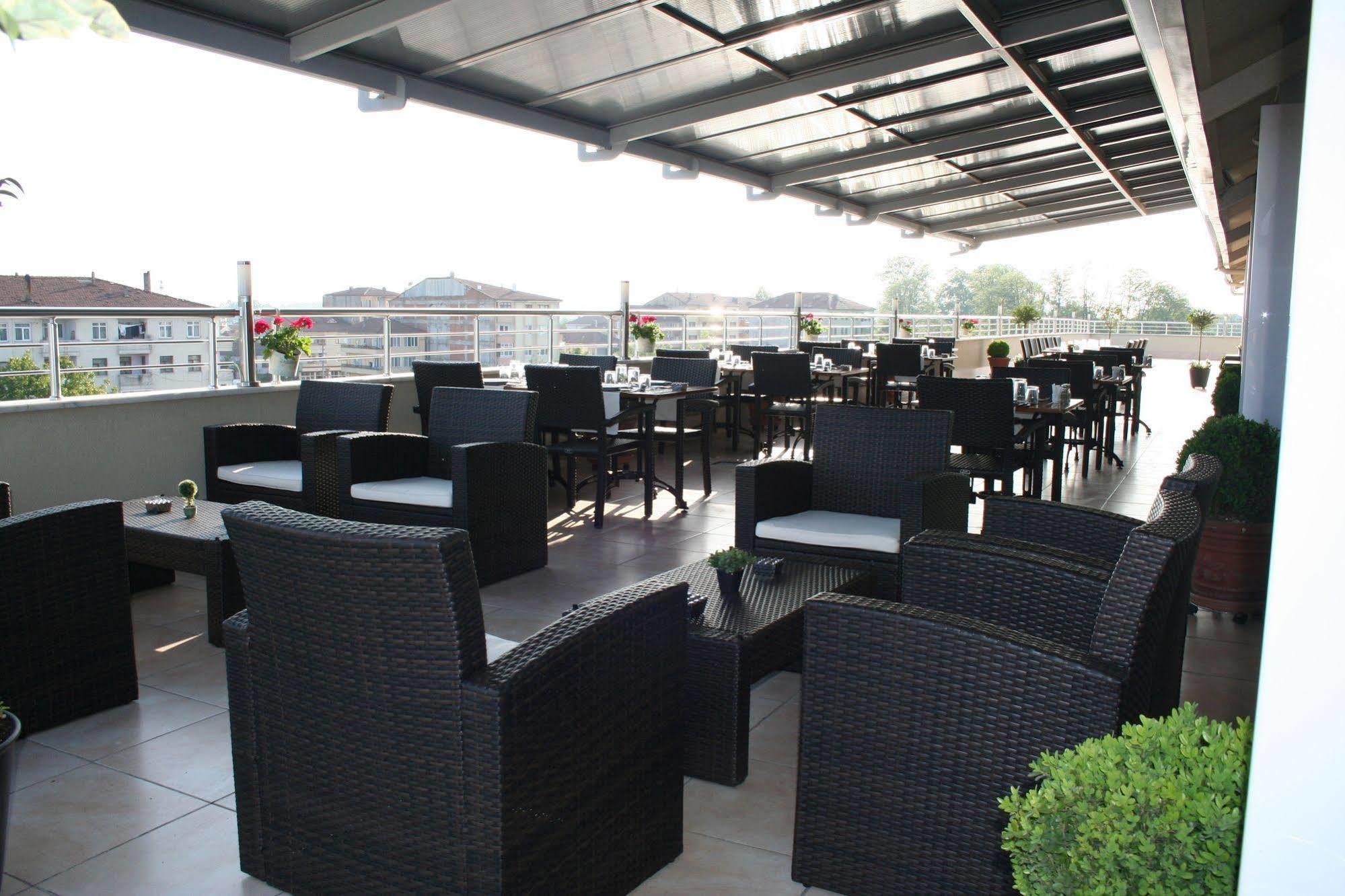 Gosterisli Otel Duzce Esterno foto